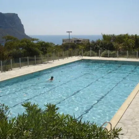 Superbe Piscine, Tennis, Vue Et Decore Avec Gout Apartment Cassis